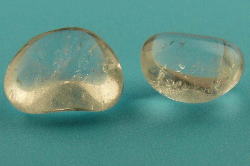 Bergkristal knuffelsteen - transparant